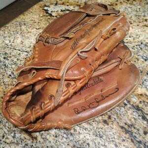 Vintage Continental Bud Harrelson Baseball Glove PRO-101 Little League Pro Model